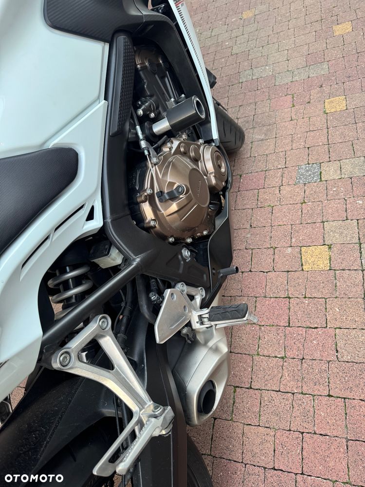 Honda CBR - 10