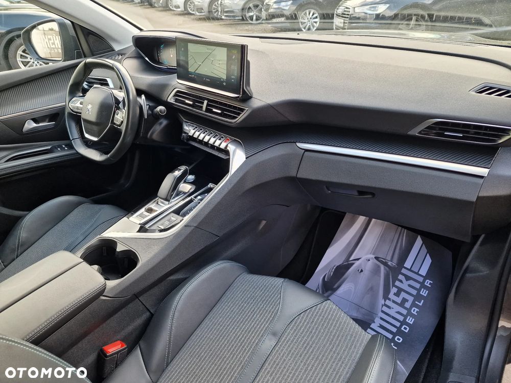 Peugeot 3008 225 e-EAT8 Allure Pack - 26