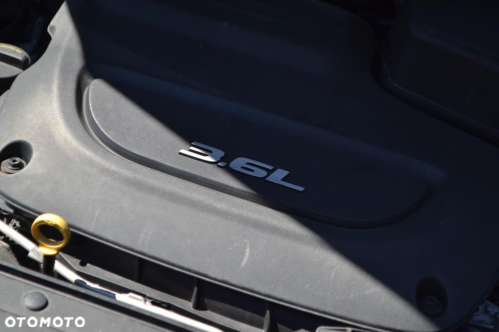 Chrysler Pacifica - 21