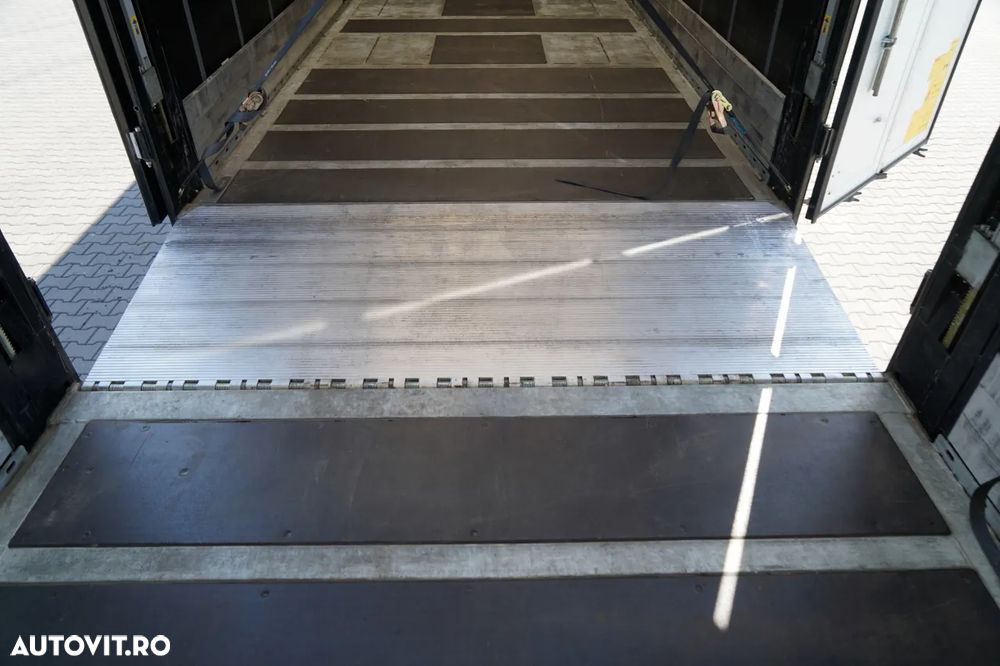 Volvo FH 500 / COMBINAT TANDEM / 120 M3 / TRANSIT / I-SAVE / I-PARK COOL / DIRECȚIE CU RIDICABILITATE / ȘINCĂLĂTORI BOGIE / WECON / 2025 - 26