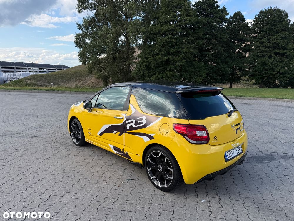 Citroën DS3 1.6 HDi SportChic - 3