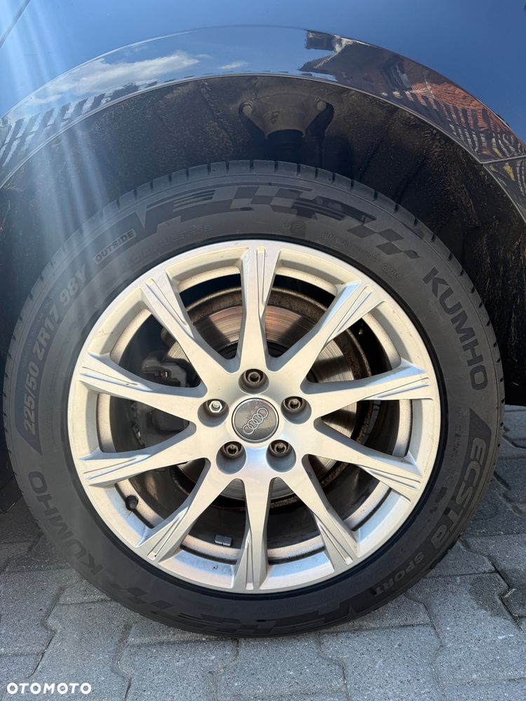Audi A4 Avant 40 TDI S tronic - 12