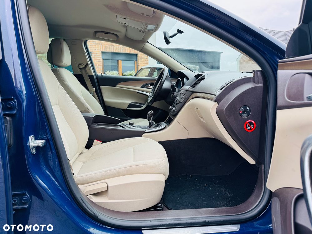 Opel Insignia 2.0 CDTI Cosmo S&S - 9