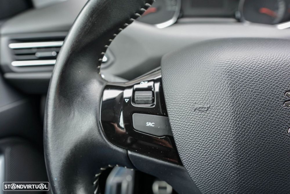 Peugeot 308 1.6 BlueHDi Active J17 - 12