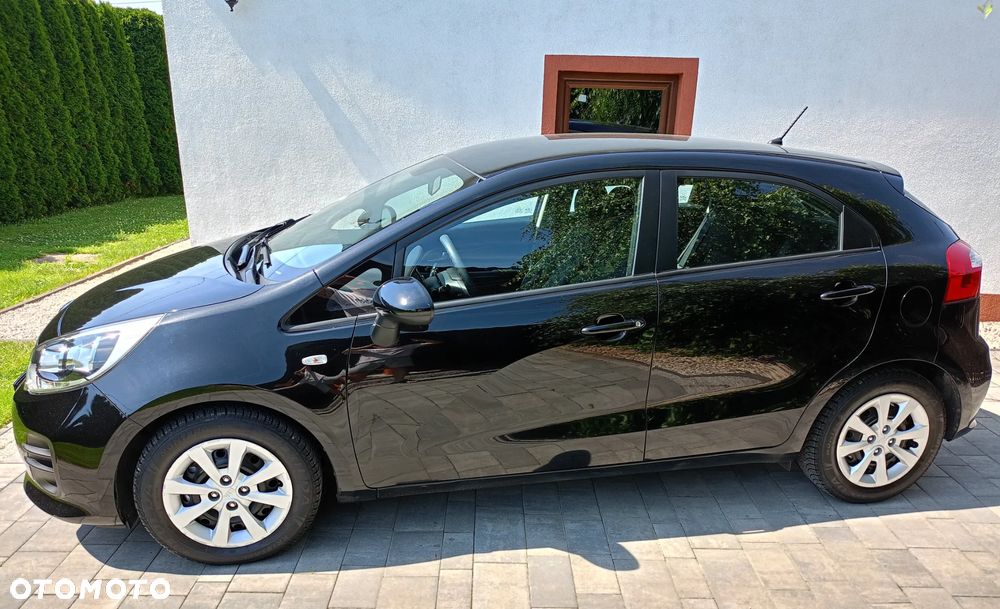 Kia Rio 1.2 Dream-Team Edition - 3