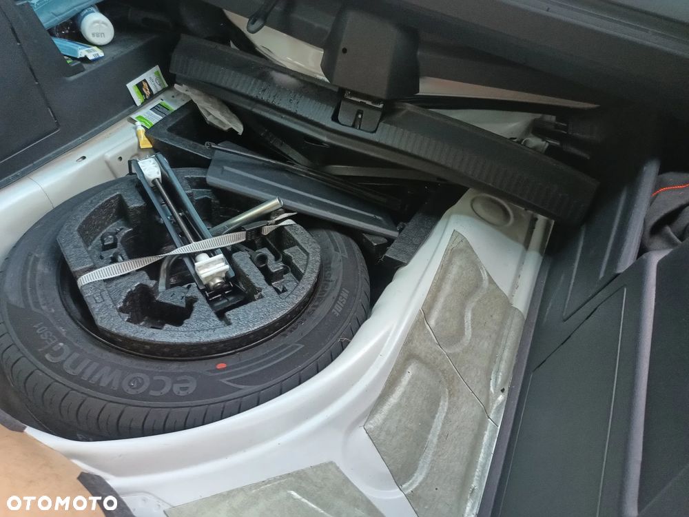 Skoda Fabia 1.0 TSI Ambition Plus - 31
