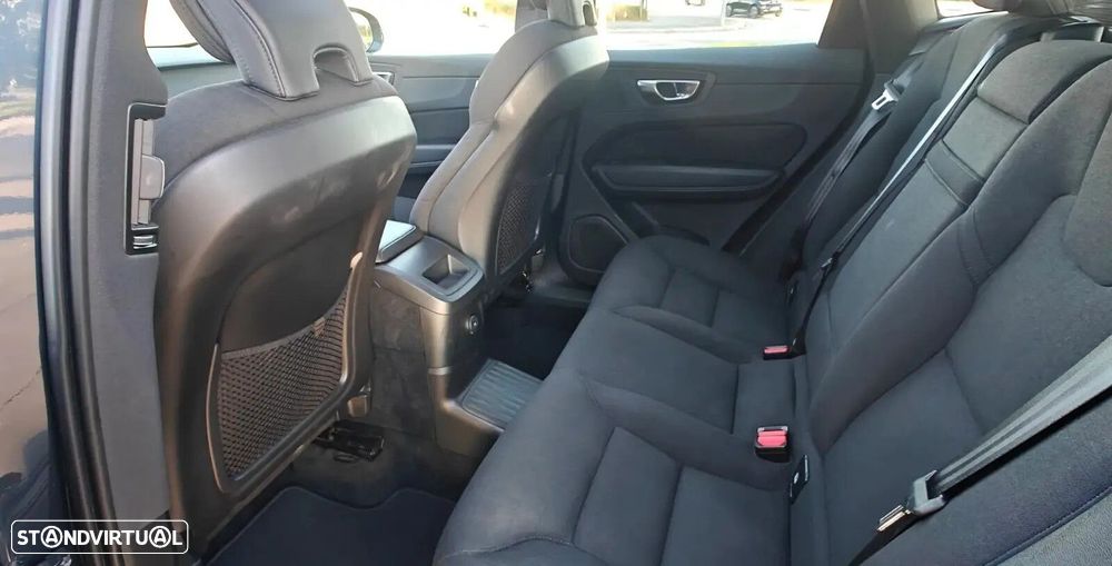 Volvo XC 60 T6 AWD Recharge Geartronic Inscription Expression - 10