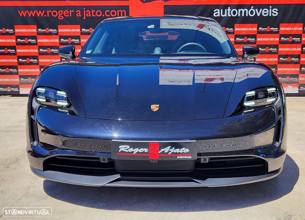Porsche Taycan - 4