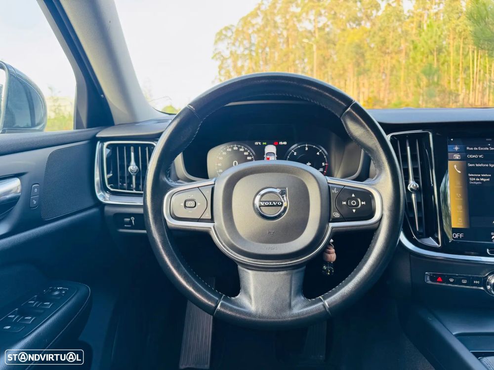 Volvo V60 2.0 D3 Inscription - 38