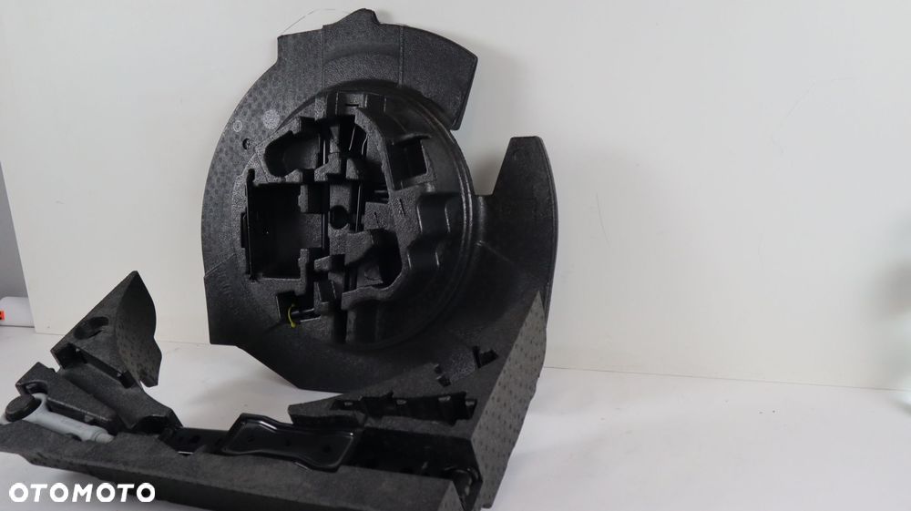 RANGE ROVER VELAR L560 WKŁAD KOŁA STYROPIAN NARZĘDZIA J8A2-19G381-BD - 3