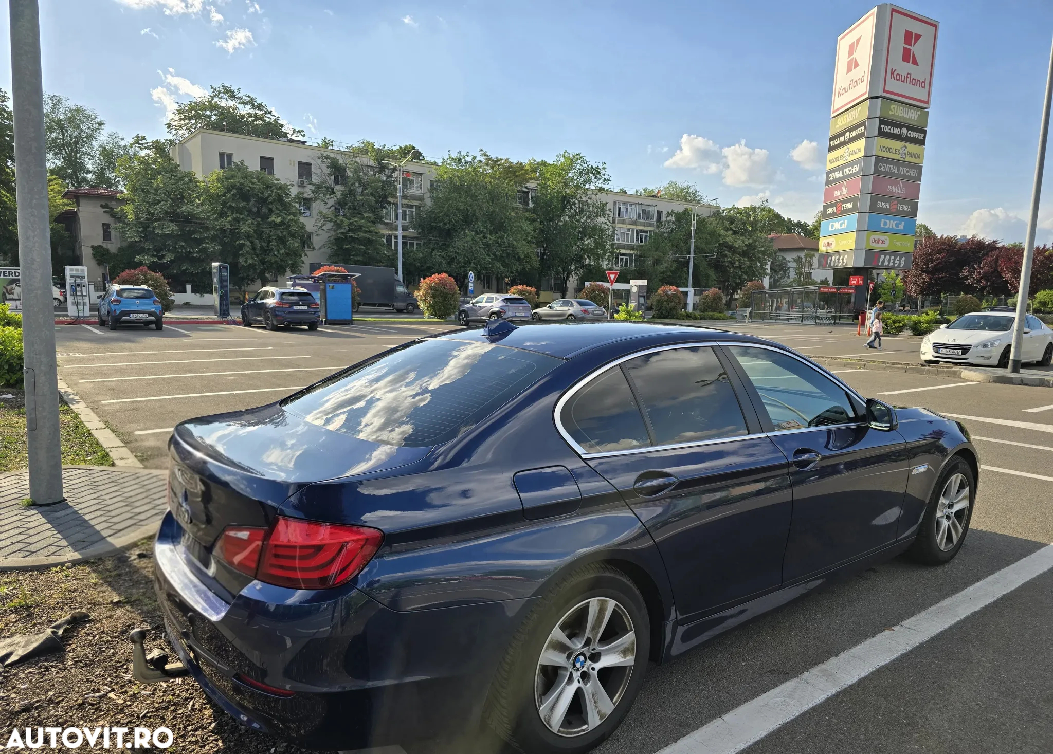 BMW Seria 5 520d - 3