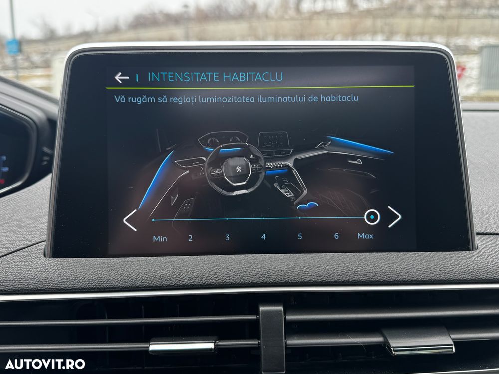 Peugeot 3008 PHEV EAT8 4X4 GT Pack - 35