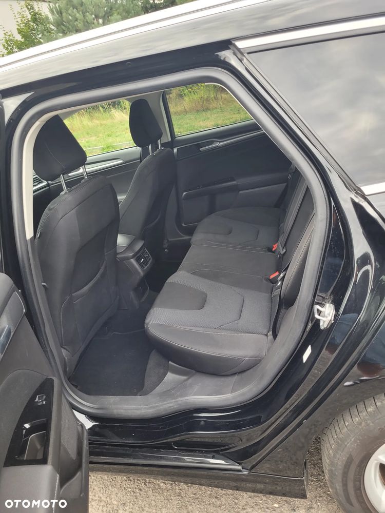 Ford Mondeo - 7