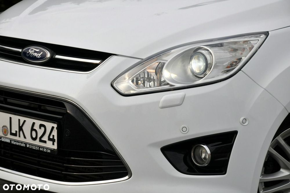 Ford Grand C-MAX - 12