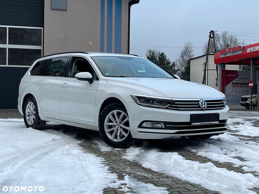 Volkswagen Passat 2.0 TDI (BlueMotion Technology) Comfortline - 4