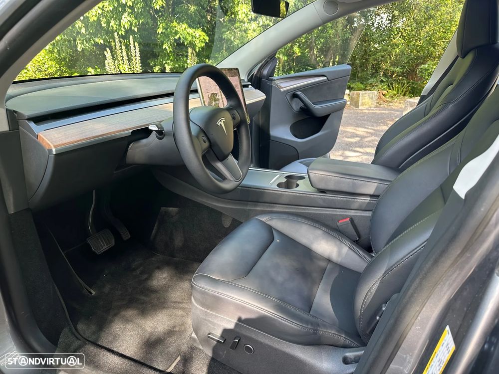 Tesla Model Y Tração Traseira - 4