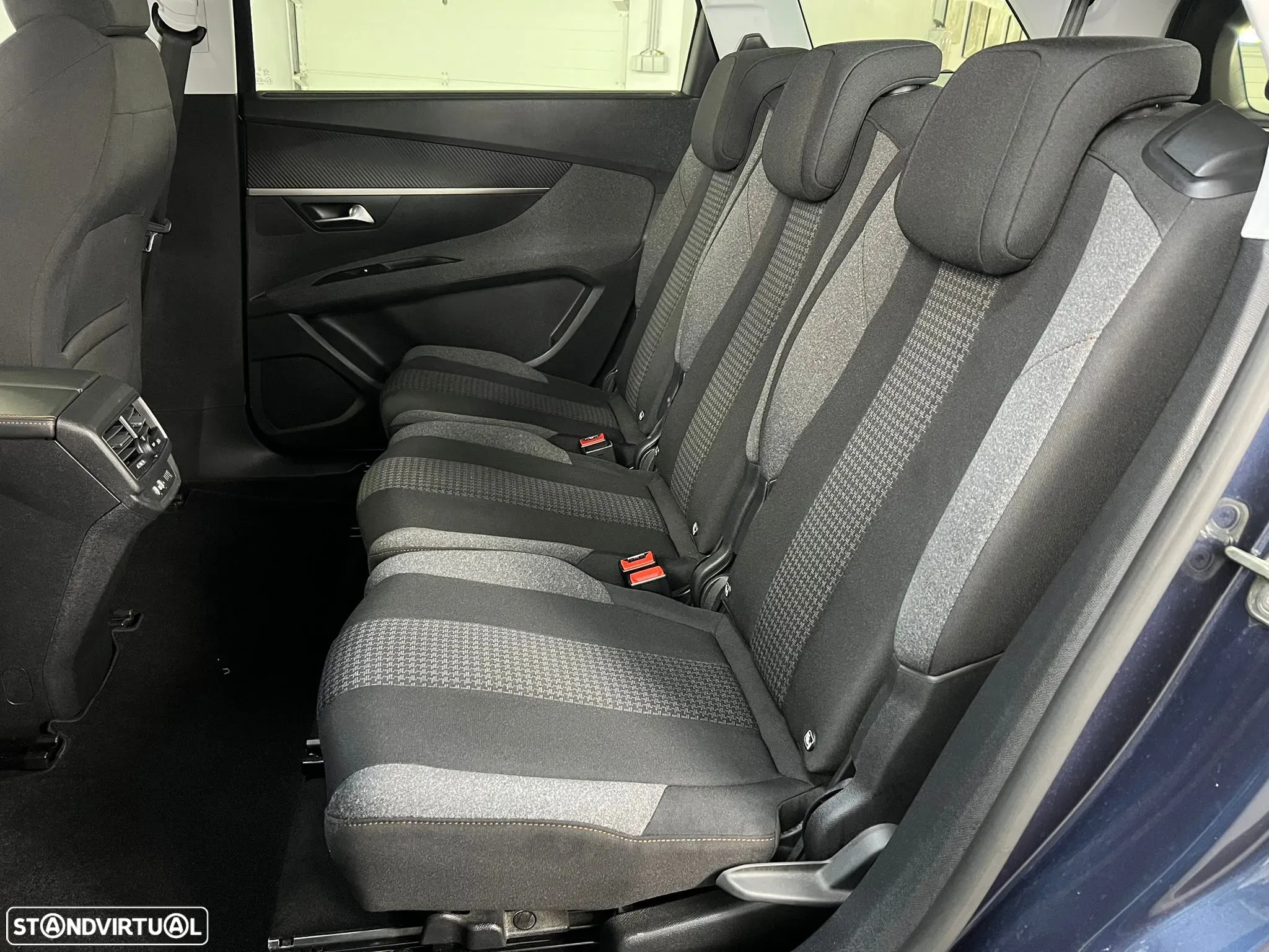 Peugeot 5008 1.5 BlueHDi Active - 16