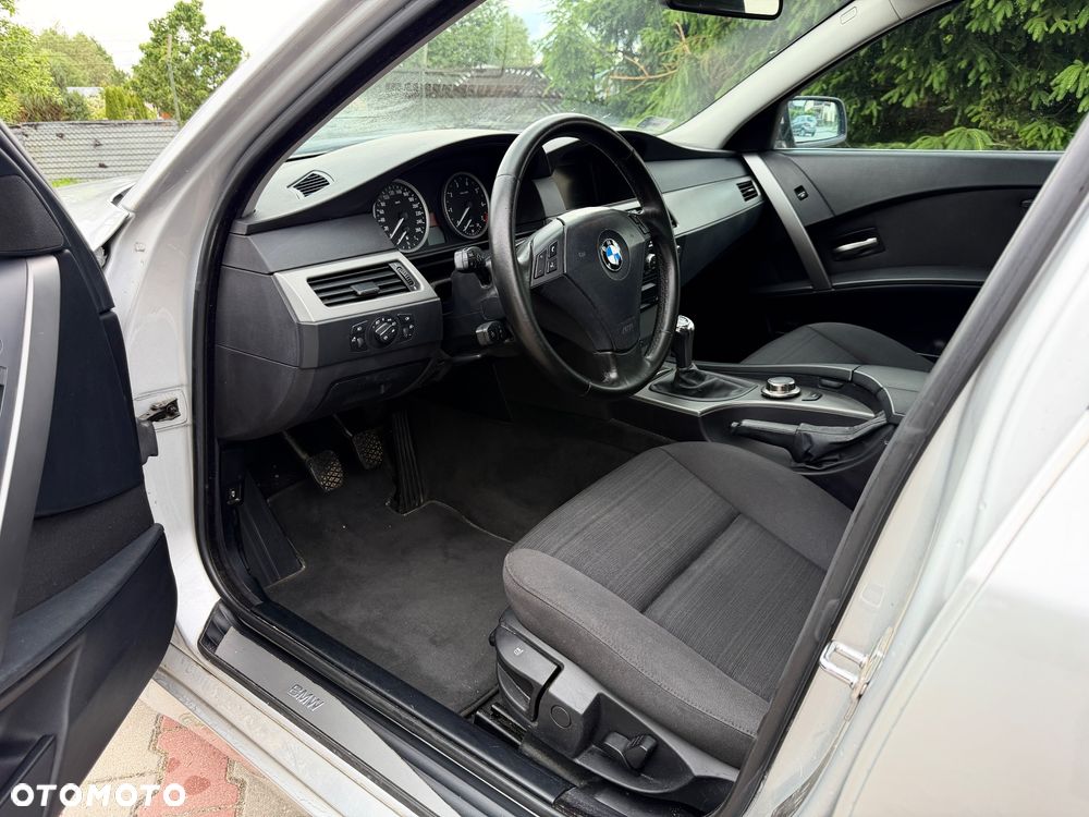 BMW Seria 5 - 17