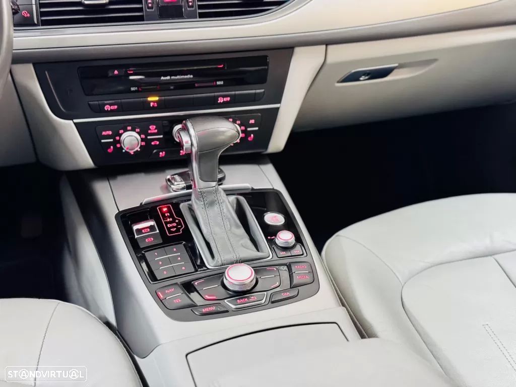 Audi A6 Avant 2.0 TDi Exclusive Multitronic - 26