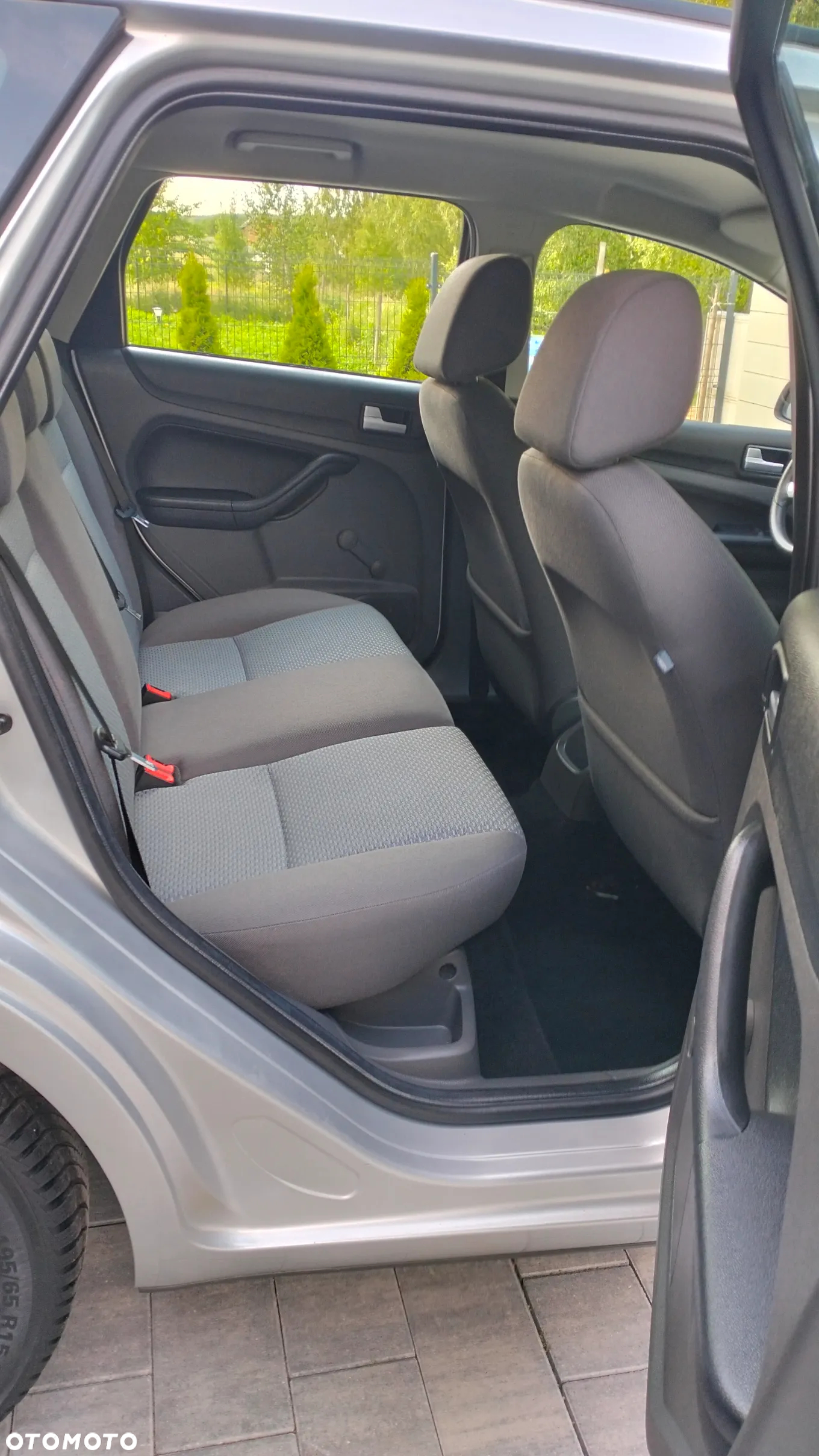 Ford Focus Turnier 1.8 Style - 14