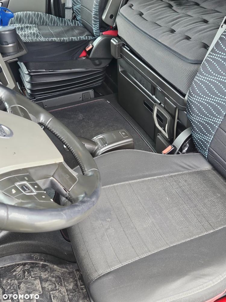 Volvo FH4 460  *mega* - 8