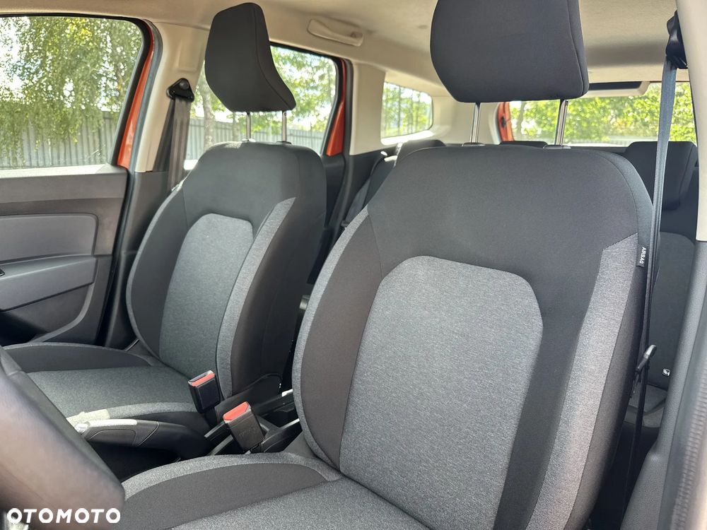 Dacia Duster 1.0 TCe Essential - 11