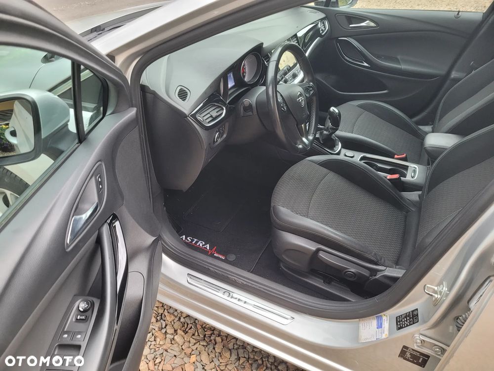 Opel Astra 1.4 Turbo Start/Stop Innovation - 30