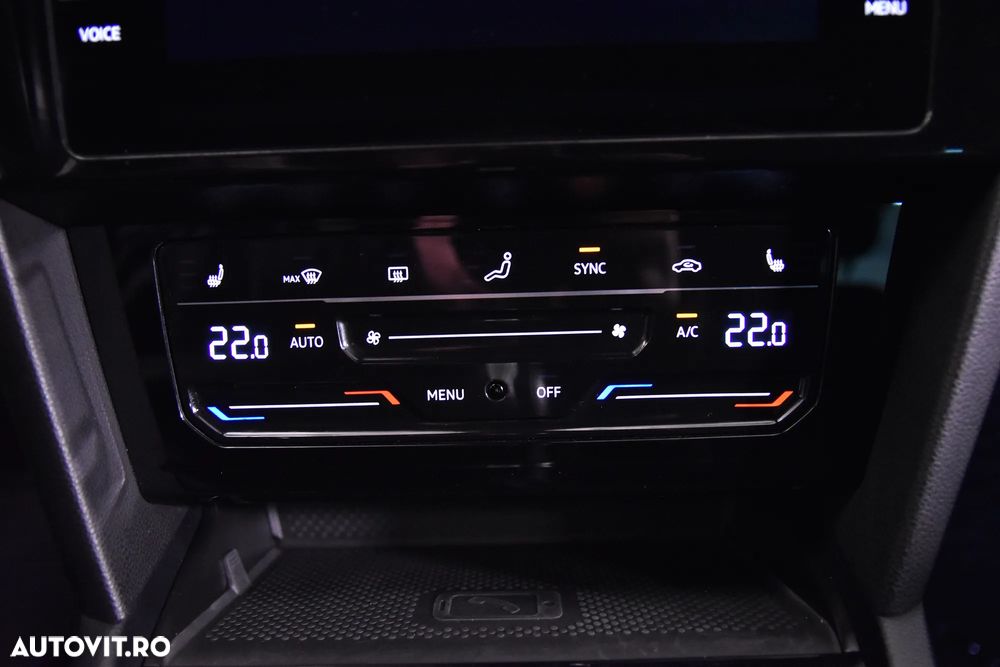 Volkswagen Passat - 19