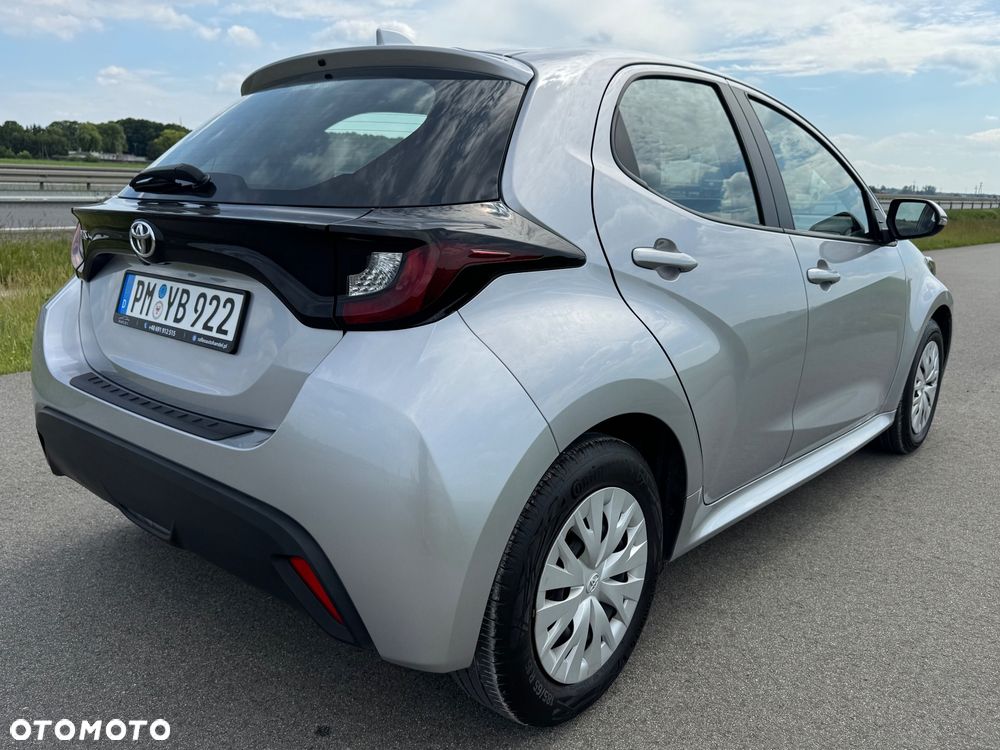 Toyota Yaris - 15