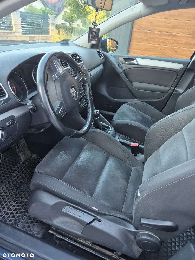 Volkswagen Golf 1.2 TSI Highline - 28