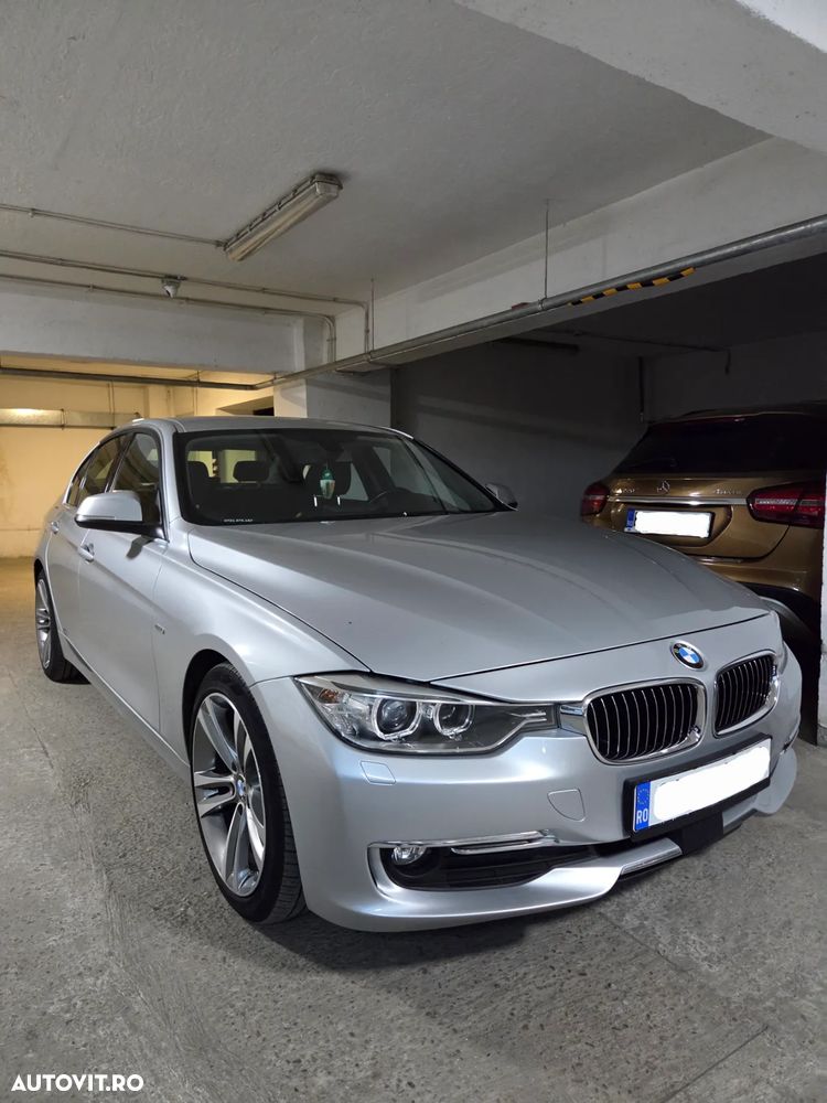 BMW Seria 3 320d Touring Aut. Efficient Dynamics Edition Blue Perf. Luxury Line - 12