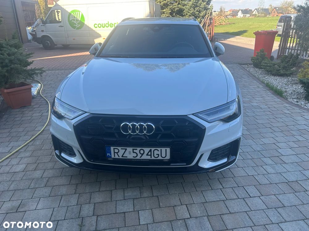 Audi A6 Avant 45 TFSI quattro S tronic S line - 1