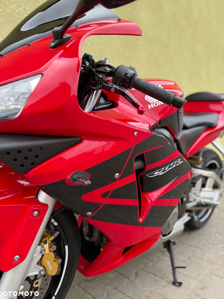 Honda CBR - 30