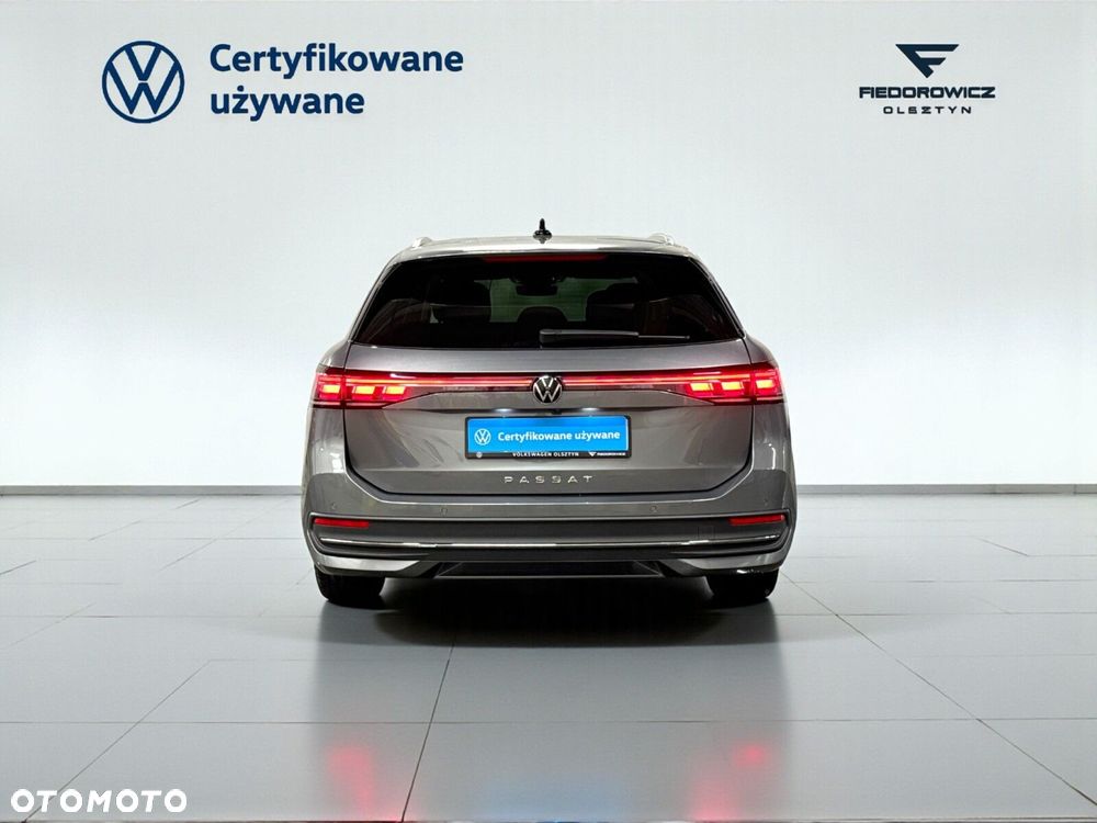 Volkswagen Passat 2.0 TSI Business Plus DSG - 8
