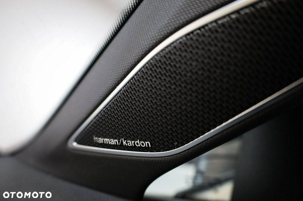 Volkswagen Golf 2.0 TSI 4Motion R DSG - 22