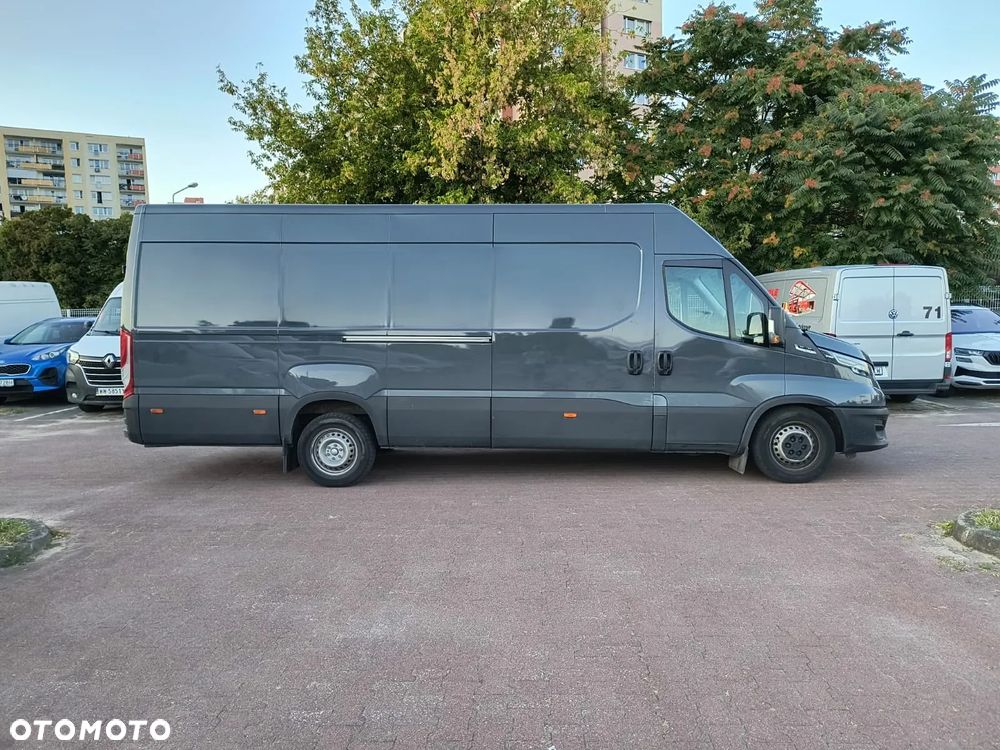 Iveco Daily 35S18 (Automat, 180km) - 3
