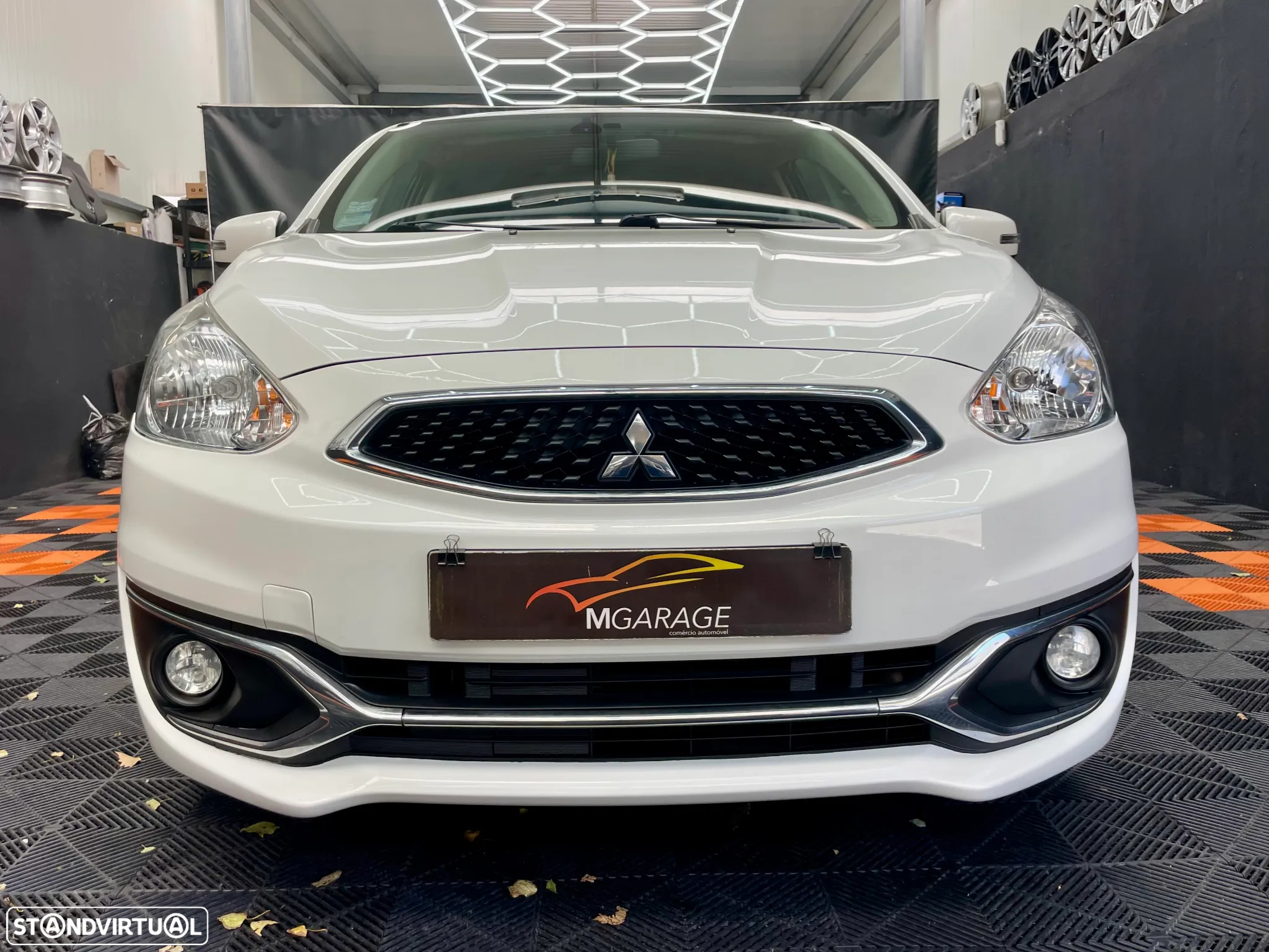 Mitsubishi Space Star 1.2 Intense - 2