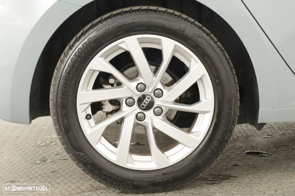 Audi A1 Sportback 30 TFSI Advanced S tronic - 5