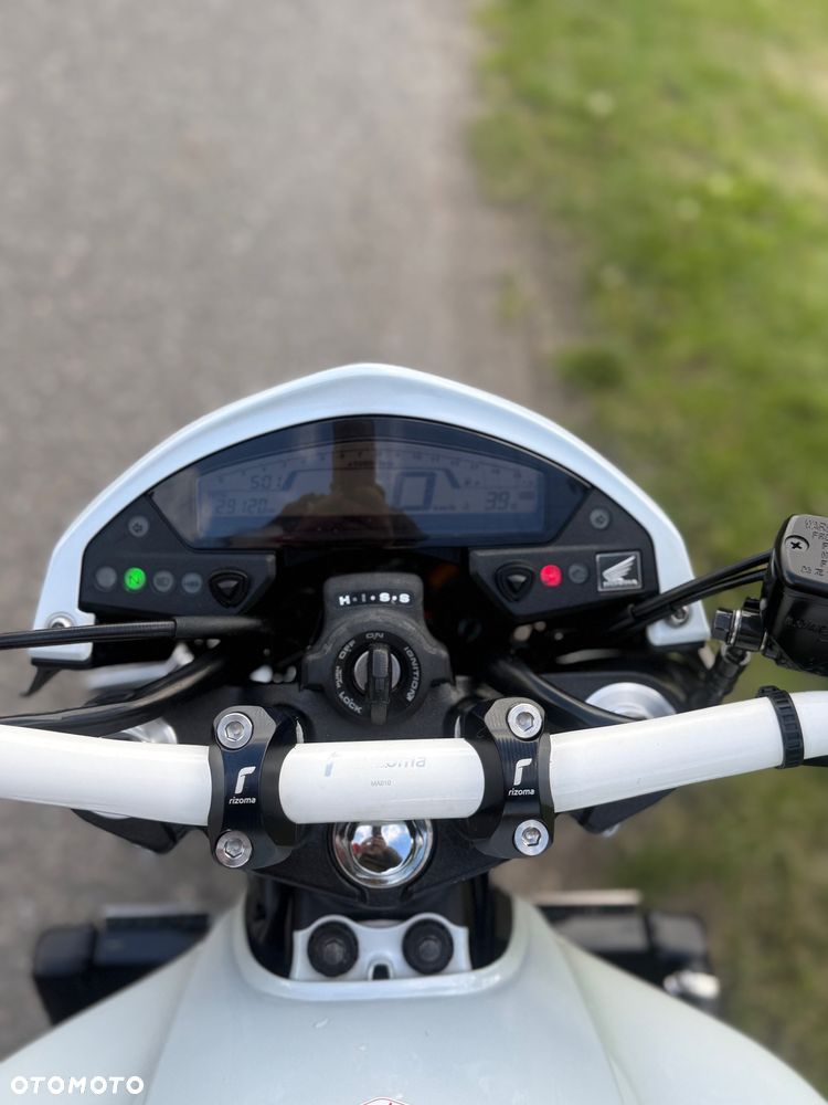 Honda Hornet - 10