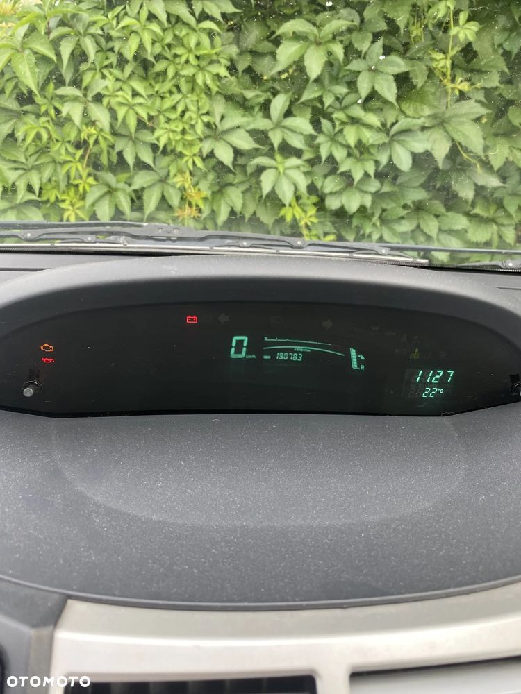 Toyota Yaris 1.0 VVT-i - 14