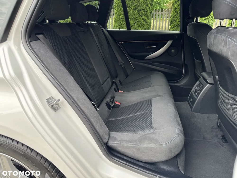 BMW Seria 3 320d M Sport Shadow - 10