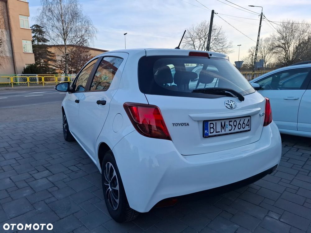 Toyota Yaris - 2
