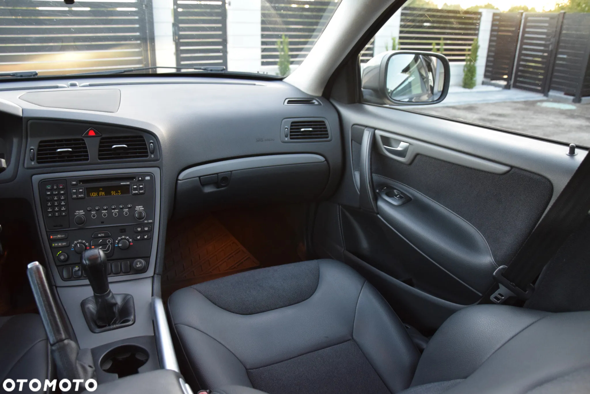 Volvo XC 70 D5 AWD Kinetic - 31