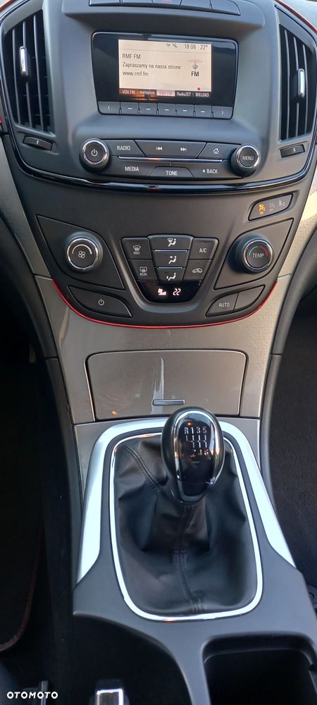 Opel Insignia 1.8 - 8