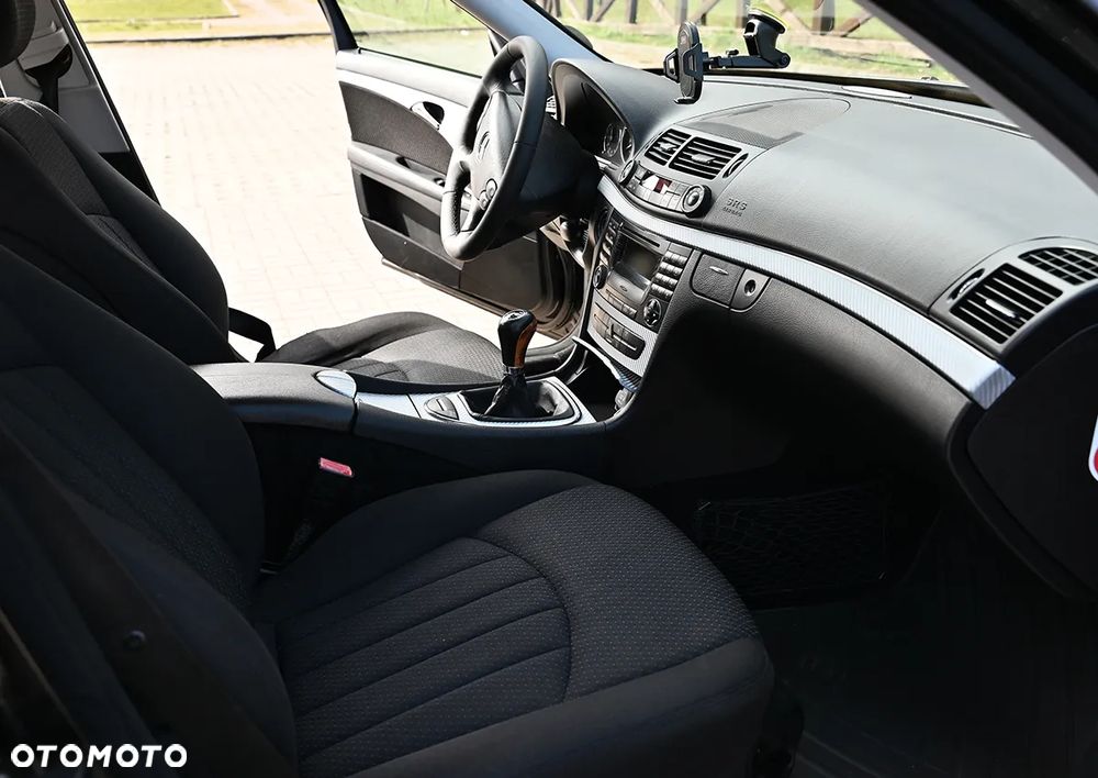 Mercedes-Benz Klasa E 220 CDI Elegance DPF - 10