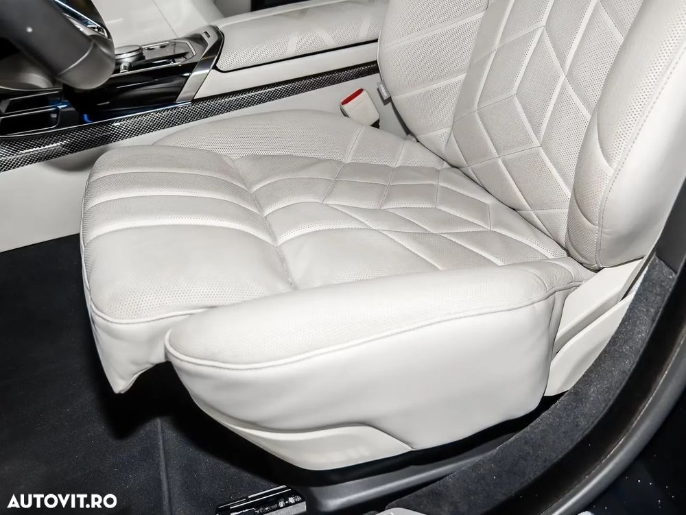BMW Seria 7 - 21