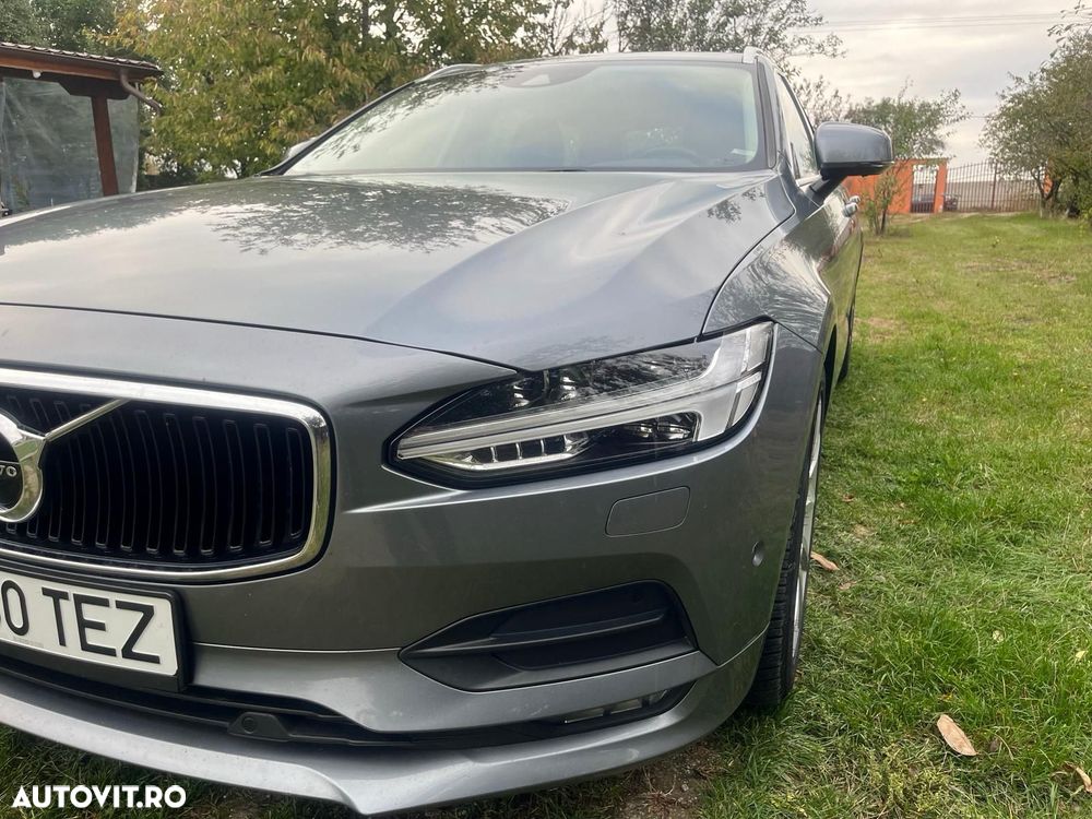 Volvo V90 D4 Momentum - 2