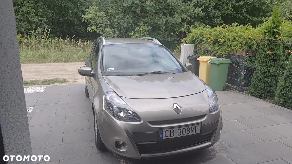 Renault Clio - 2