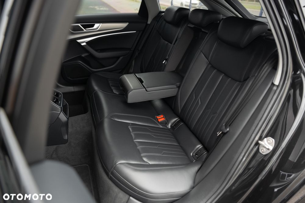 Audi A6 Avant 40 TDI quattro S tronic - 35