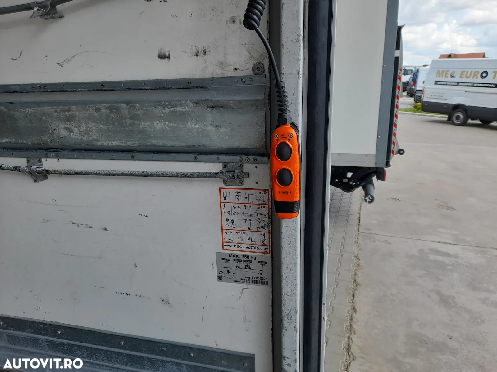 Iveco Daily 35C16H3.0 BOX+LIFT - 19